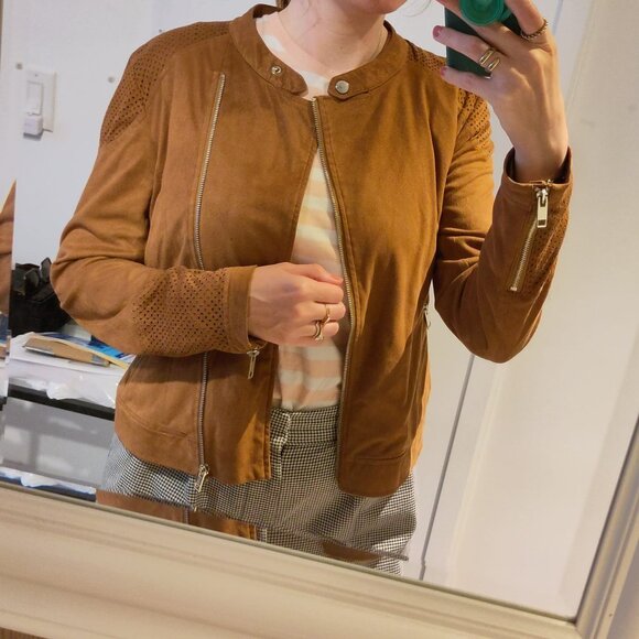 Yessica | Suede-like jacket - Picture 3 of 5